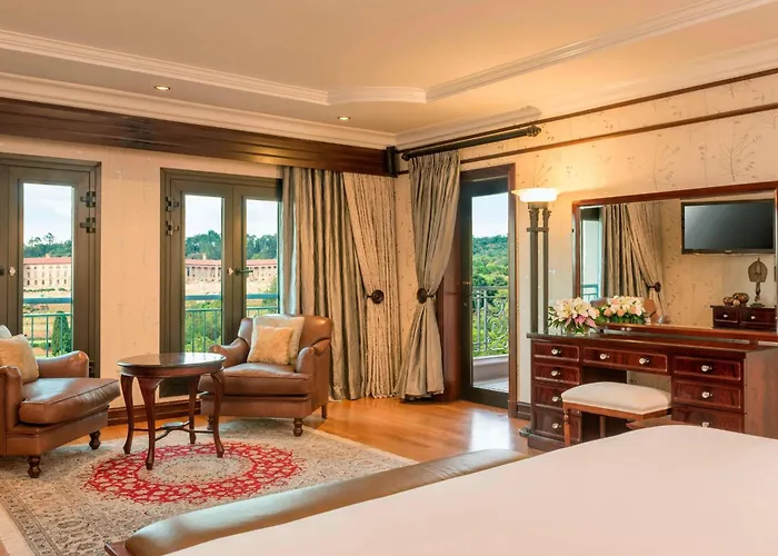 Ct Hotel